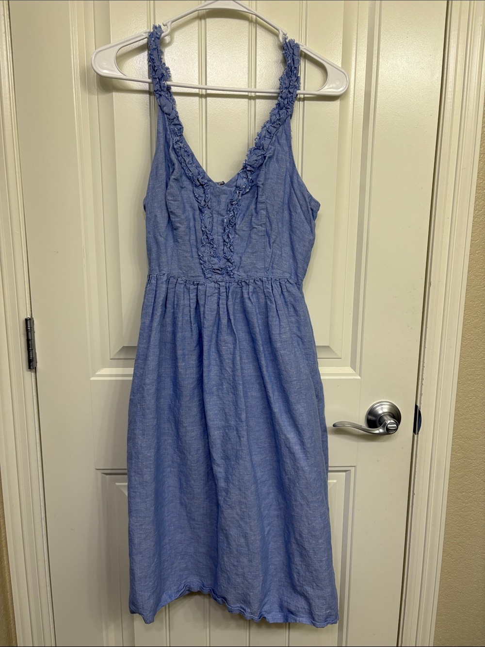 Banana Republic Linen Blend Light Blue Sleeveless Ruffle Midi Dress‎